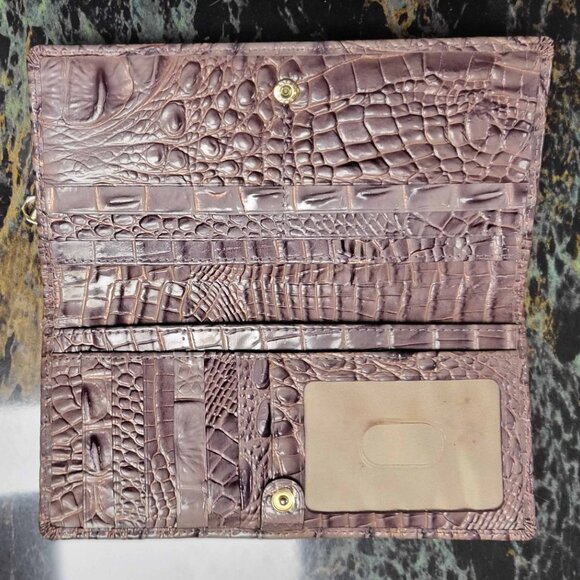 Brahmin Wallet - Picture 2 of 3